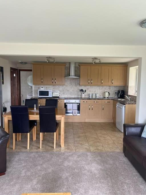 סולטאש Bungalow In Pillaton מראה חיצוני תמונה