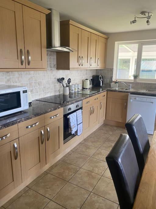 סולטאש Bungalow In Pillaton מראה חיצוני תמונה